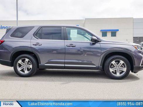 Certified 2024 Honda Pilot EX-L image 6