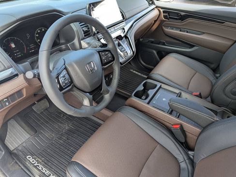 New 2026 Honda Odyssey Elite image 12