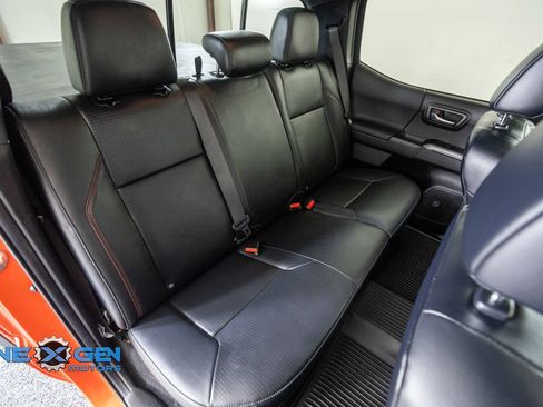 Used 2023 Toyota Tacoma TRD Pro AWD/4WD image 37