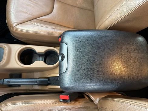 Used 2013 Jeep Wrangler Unlimited Sahara w/ Dual Top Group image 26