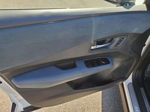 Certified 2024 Nissan Ariya AWD image 15