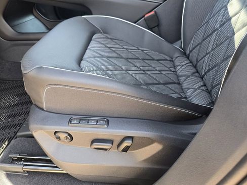 New 2026 Volkswagen Atlas SEL Premium R-Line image 19