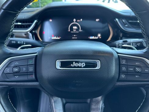 Used 2022 Jeep Grand Cherokee L Limited w/ Luxury Tech Group II AWD/4WD image 25