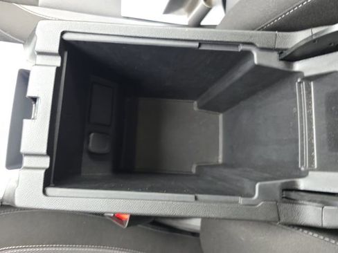 Used 2025 Chevrolet Blazer LT image 24