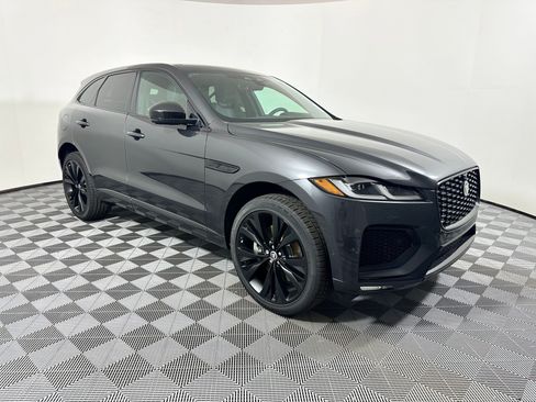 Used 2026 Jaguar F-PACE R-Dynamic S AWD/4WD image 6