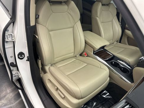 Used 2018 Acura MDX SH-AWD image 9