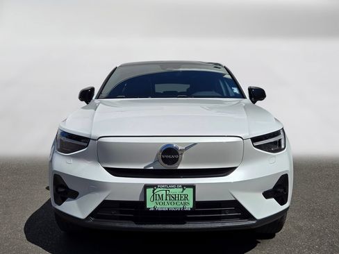 Certified 2023 Volvo C40 P8 Recharge Ultimate AWD/4WD image 8