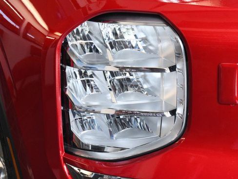 New 2026 Mitsubishi Outlander ES AWD/4WD image 5