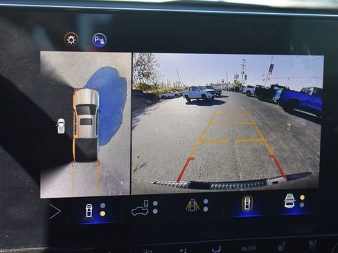 Certified 2025 Chevrolet Colorado ZR2 w/ Midnight Edition image 33