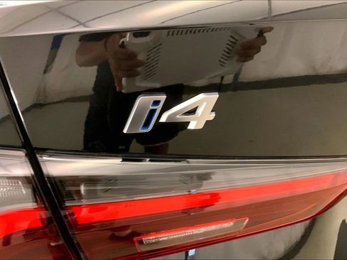 Certified 2023 BMW i4 eDrive35 RWD image 7