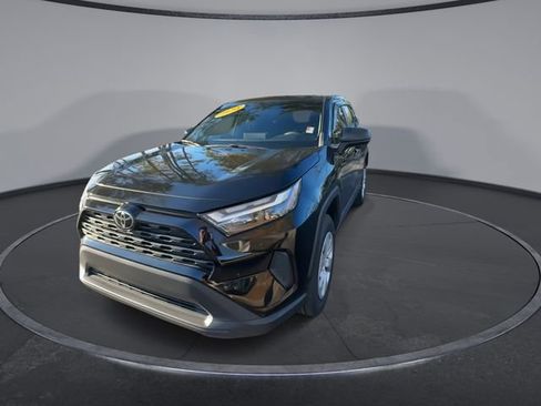 Used 2023 Toyota RAV4 LE image 7