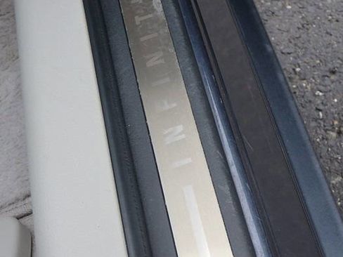 Used 2007 INFINITI G35 x Sedan w/ Premium Pkg image 32