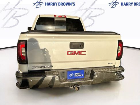 Used 2018 GMC Sierra 1500 SLT AWD/4WD image 9