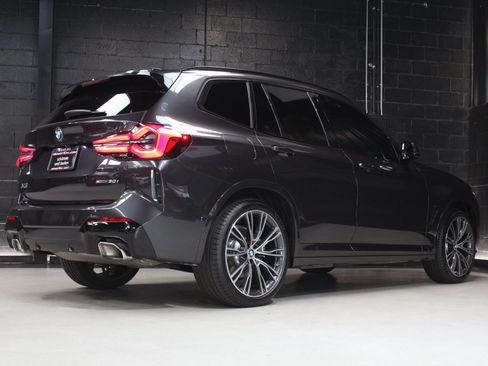 Used 2022 BMW X3 sDrive30i w/ M Sport Package 2 RWD image 16