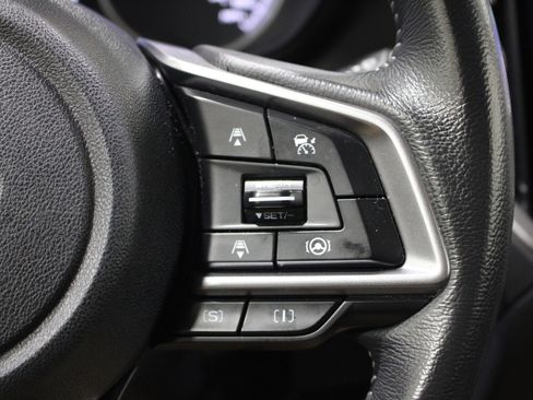 Used 2022 Subaru Forester Premium image 11