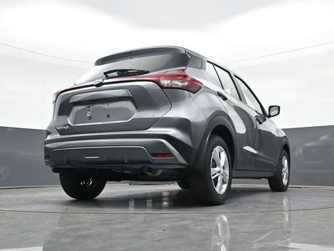 New 2025 Nissan Kicks Play S image 22