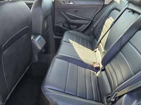 Used 2024 Volkswagen Jetta SE FWD image 20