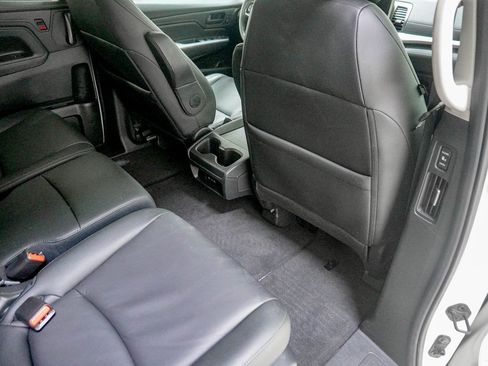 Certified 2026 Honda Odyssey EX-L image 34