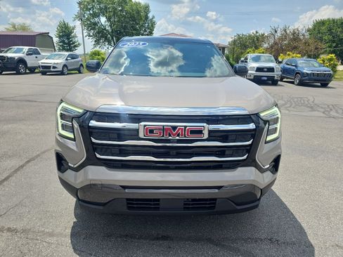 Used 2025 GMC Terrain Elevation AWD/4WD image 3