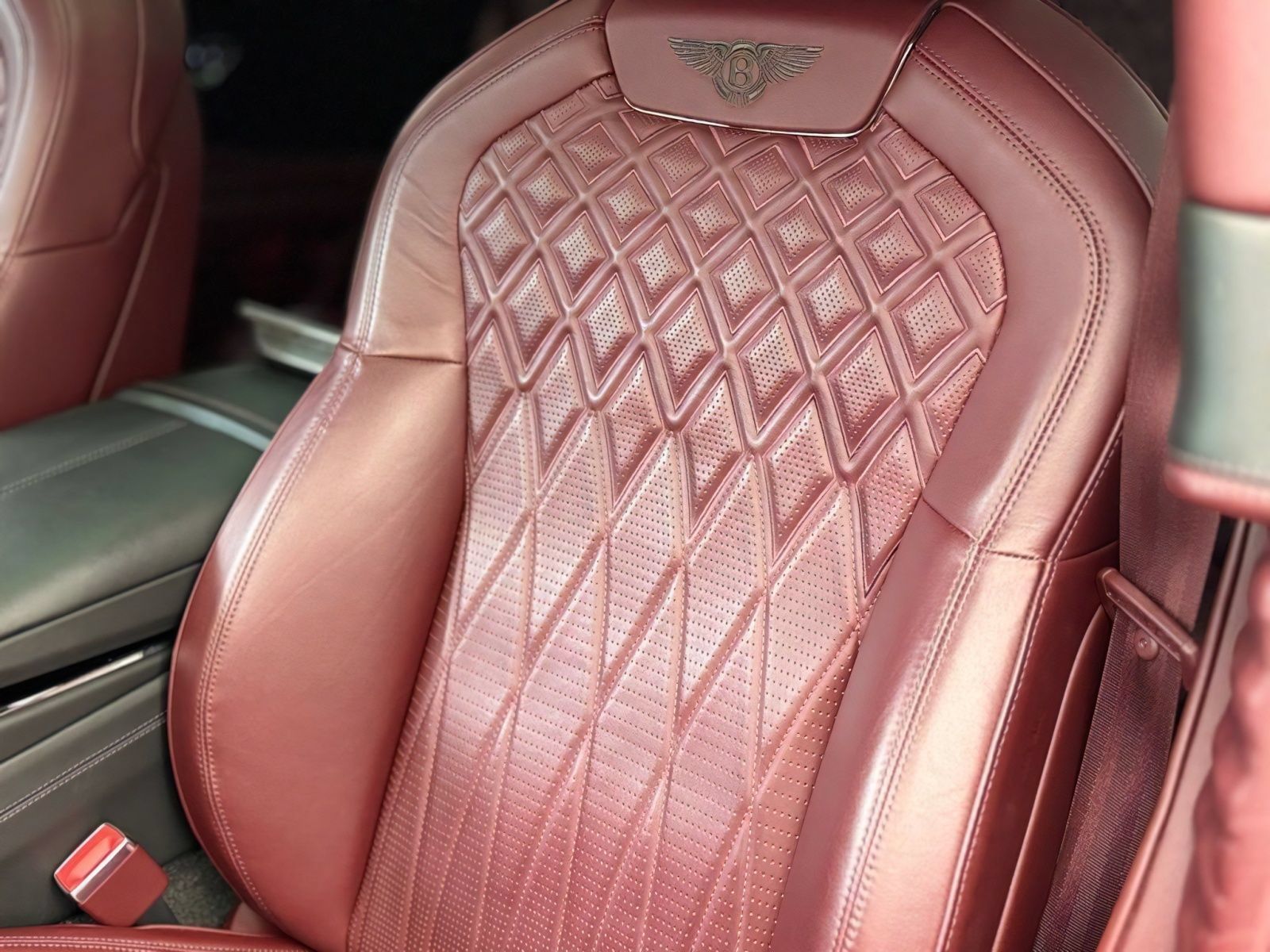 Used 2020 Bentley Flying Spur W12 AWD/4WD image 5