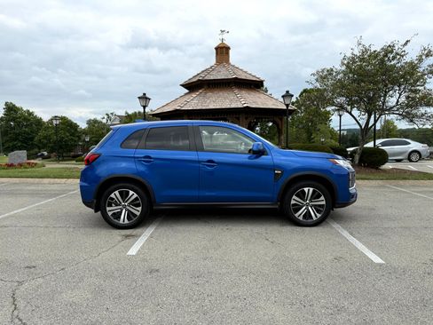 Used 2021 Mitsubishi Outlander Sport ES image 4