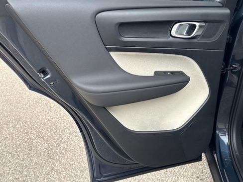 New 2026 Volvo XC40 B5 Plus w/ Climate Package image 11