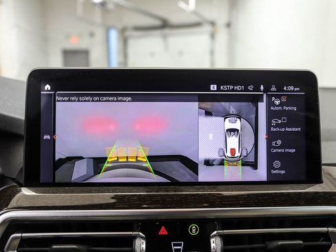 Used 2023 BMW X3 xDrive30i w/ Premium Package image 18