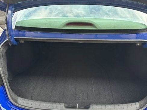 Used 2024 Hyundai Elantra SEL image 12