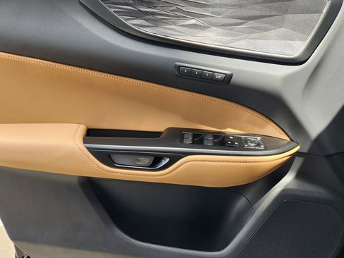 Used 2025 Lexus NX 250 FWD w/ Accessory Package (Z1) image 23