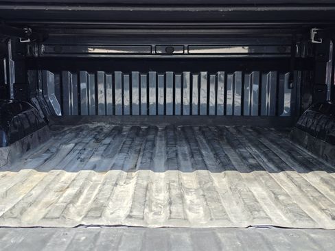 Used 2021 Chevrolet Silverado 1500 RST RWD image 15