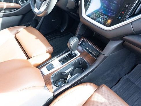 Used 2024 Subaru Ascent Touring image 43