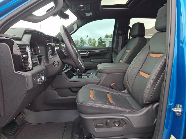 Certified 2023 GMC Sierra 1500 AT4 w/ AT4 Premium Package AWD/4WD image 13
