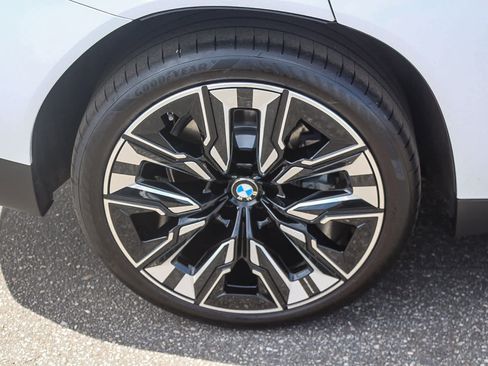 Used 2025 BMW X3 xDrive30 w/ Premium Package AWD/4WD image 8