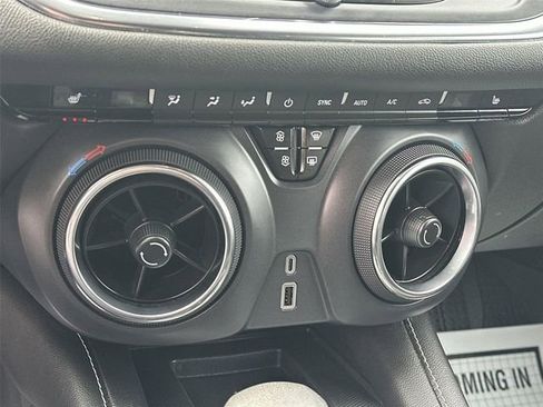 Used 2023 Chevrolet Blazer LT w/ Convenience Package image 33