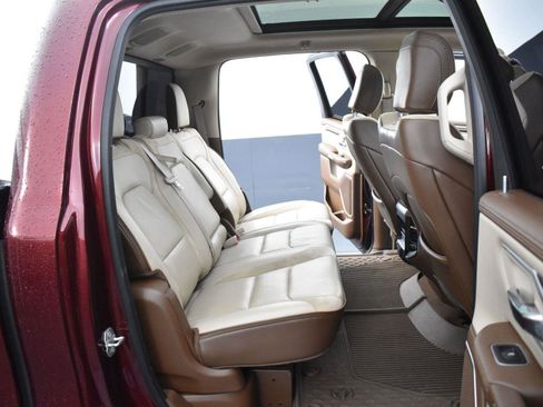 Used 2020 RAM 1500 Laramie AWD/4WD image 28