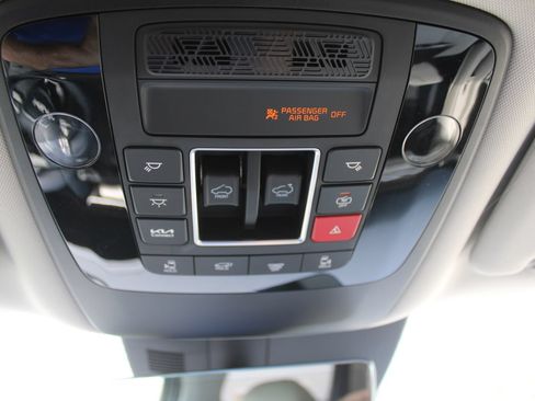 New 2027 Kia Carnival SX Prestige FWD image 67