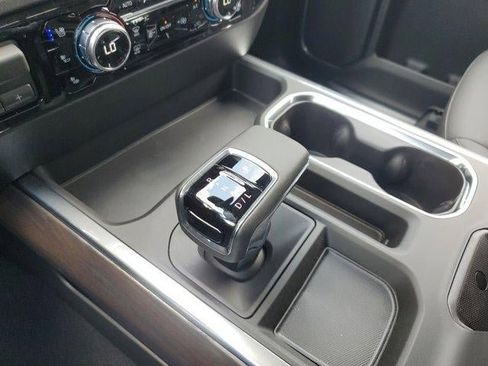 New 2026 GMC Sierra 1500 SLT w/ SLT Premium Plus Package image 28