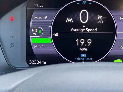 Used 2022 Chevrolet Bolt EUV LT image 30