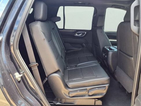 Used 2024 Chevrolet Tahoe LT w/ LT Signature Package RWD image 14