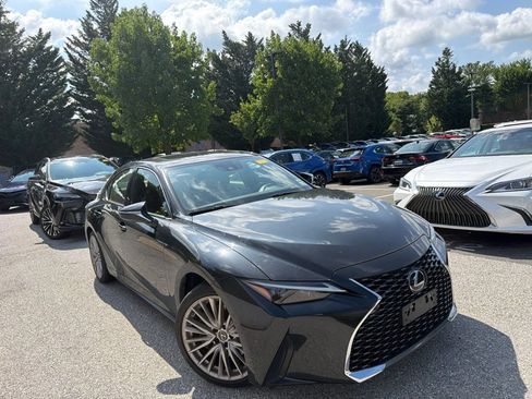 Used 2022 Lexus IS 300 AWD w/ Premium Package image 2