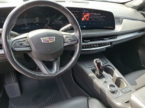 Certified 2024 Cadillac XT4 Premium Luxury image 15