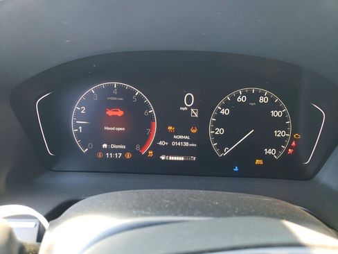 Used 2025 Honda Pilot Sport image 8