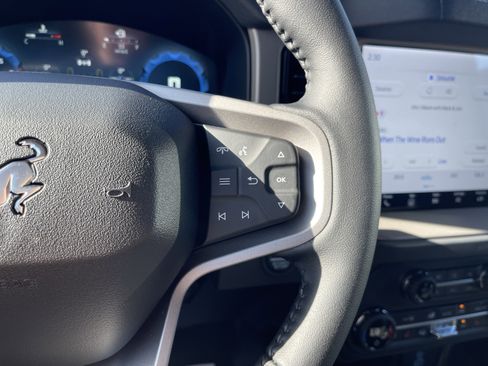 New 2025 Ford Bronco Outer Banks image 18