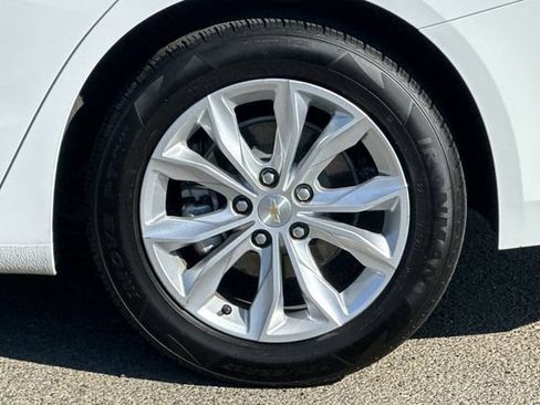 Used 2023 Chevrolet Malibu LT FWD image 30