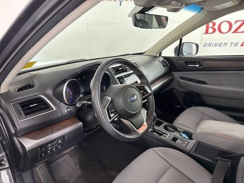 Used 2019 Subaru Outback 2.5i Limited image 12