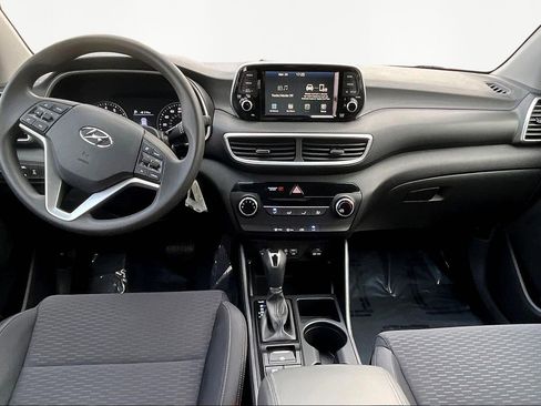 Used 2021 Hyundai Tucson SE image 8