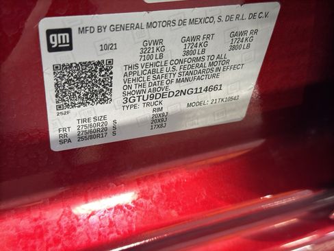 Used 2022 GMC Sierra 1500 SLT w/ SLT Premium Plus Package AWD/4WD image 44