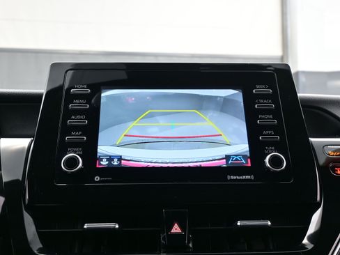 Used 2022 Toyota Camry SE w/ Convenience Package image 18