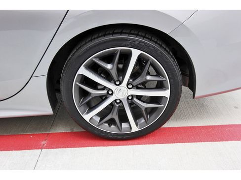 Used 2022 Honda Civic Touring image 30