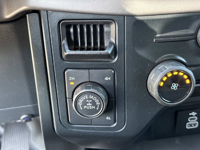 Used 2025 Ford F150 XL w/ Equipment Group 103A High AWD/4WD image 16